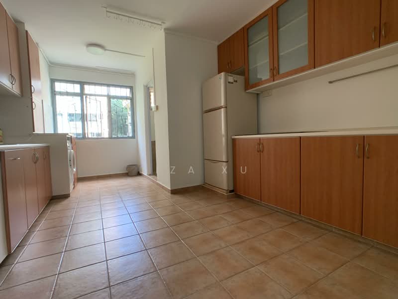 161 Simei Road, 161 Simei Road, 4 Bedrooms, 1,313 sqft, HDB Flat For Sale, by Liza Xu, 500107321 - Kitchen - PropertyGuru.com.sg