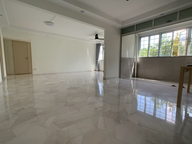 161 Simei Road, 161 Simei Road, 4 Bedrooms, 1,313 sqft, HDB Flat For Sale, by Liza Xu, 500107321 - Living Room - PropertyGuru.com.sg