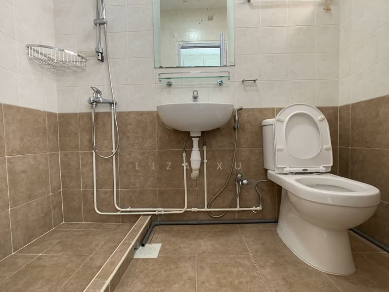 161 Simei Road, 161 Simei Road, 4 Bedrooms, 1,313 sqft, HDB Flat For Sale, by Liza Xu, 500107321 - Bathroom - PropertyGuru.com.sg