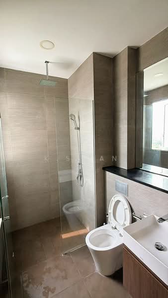 City Suites, 235 Balestier Road, 1 Bedroom, 452 sqft, Condominium For Sale, by K.S Tan, 500107330 - Bathroom - PropertyGuru.com.sg