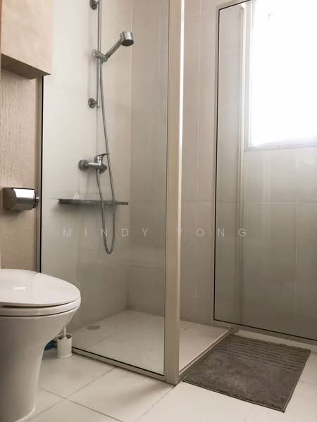 The Metropolitan Condominium, 8 Alexandra View, 2 Bedrooms, 775 sqft, Condominium For Sale, by Mindy Yong, 500107331 - Bathroom - PropertyGuru.com.sg