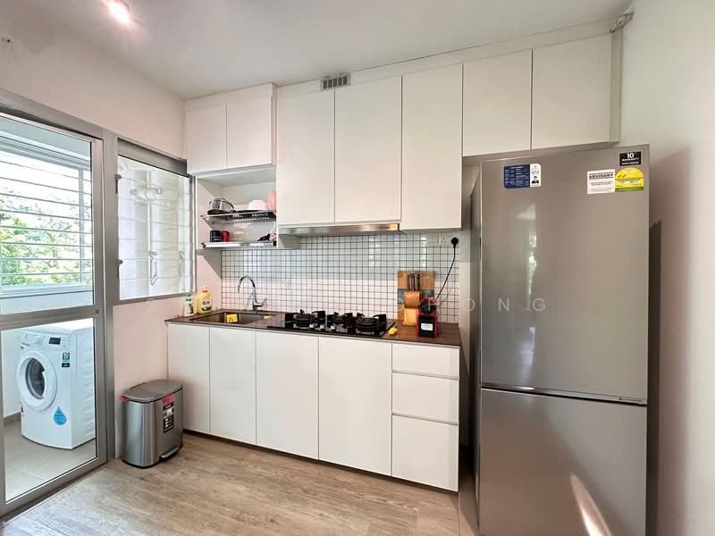 70B Telok Blangah Heights, 70B Telok Blangah Heights, Room Rental, 200 sqft, HDB Flat For Rent, by Shirley Chong, 500107345 - Kitchen - PropertyGuru.com.sg