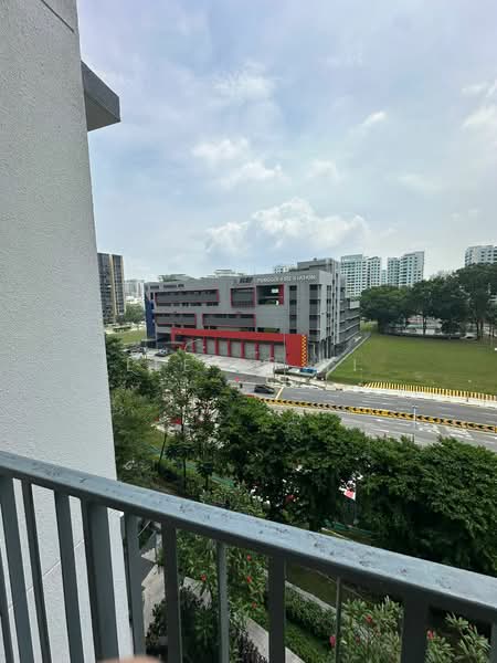 River Isles, 60 Edgedale Plains, 1 Bedroom, 441 sqft, Condominium For Sale, by Lee Su Yi, 500107349 - Exterior - PropertyGuru.com.sg