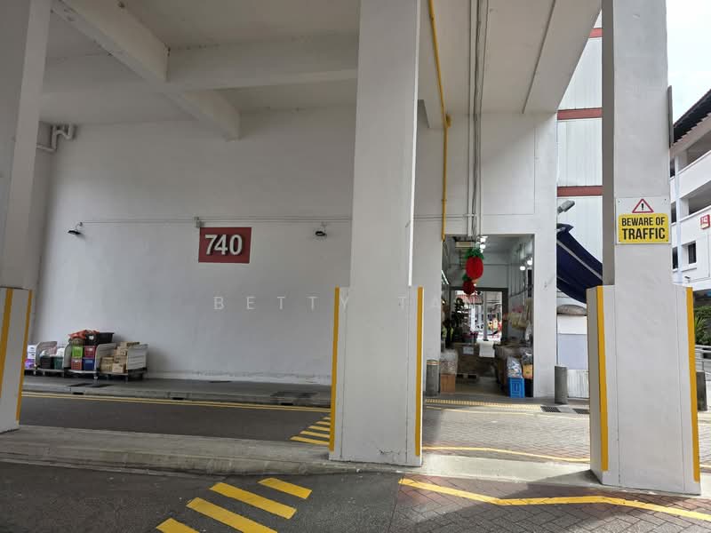 740 Bedok Reservoir Road, , 732 sqft, Shop / Shophouse For Rent, by Betty Tan, 500107351 - Exterior - CommercialGuru.com.sg