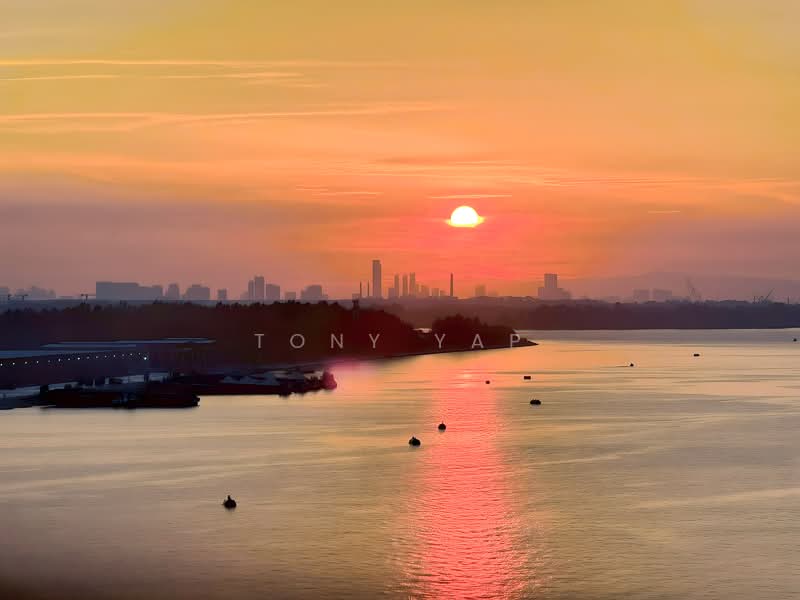 422B Northshore Dr, , 3 Bedrooms, 1,216 sqft, HDB Flat For Sale, by Tony Yap, 500107358 - Exterior - PropertyGuru.com.sg