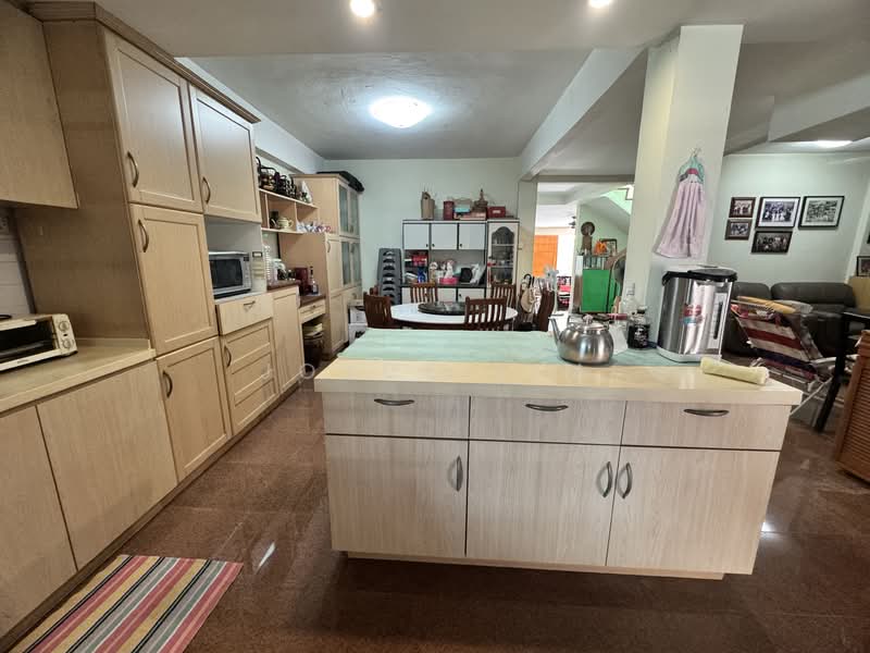 Carpmael Rd, Carpmael Road, 5 Bedrooms, 4,580 sqft, Semi-Detached House For Sale, by Joyce Lim, 500107366 - Kitchen - PropertyGuru.com.sg