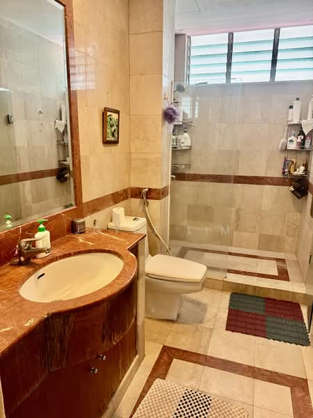 Carpmael Rd, Carpmael Road, 5 Bedrooms, 4,580 sqft, Semi-Detached House For Sale, by Joyce Lim, 500107366 - Bathroom 2 - PropertyGuru.com.sg