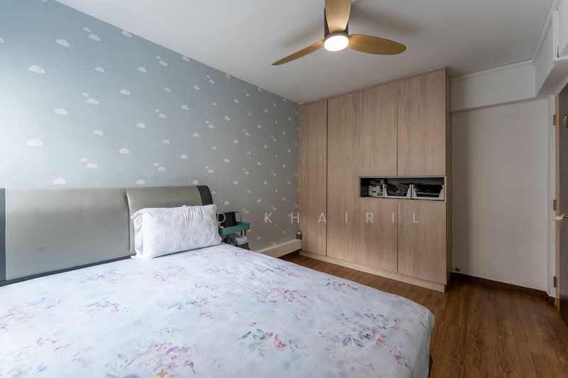 122 Paya Lebar Way, 122 Paya Lebar Way, 3 Bedrooms, 980 sqft, HDB Flat For Sale, by Muhd Khairil, 500107387 - Master Bedroom - PropertyGuru.com.sg
