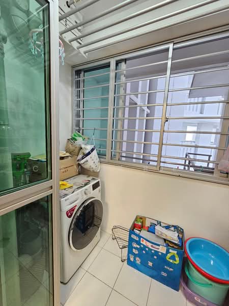 615C Edgefield Plains, , 3 Bedrooms, 991 sqft, HDB Flat For Sale, by Clement Boey, 500107398 - Balcony - PropertyGuru.com.sg