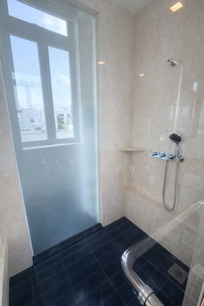 Caribbean at Keppel Bay, 46 Keppel Bay Drive, 4 Bedrooms, 6,135 sqft, Condominium For Sale, by Alvin Lim Yi Cheng, 500107407 - Bathroom - PropertyGuru.com.sg