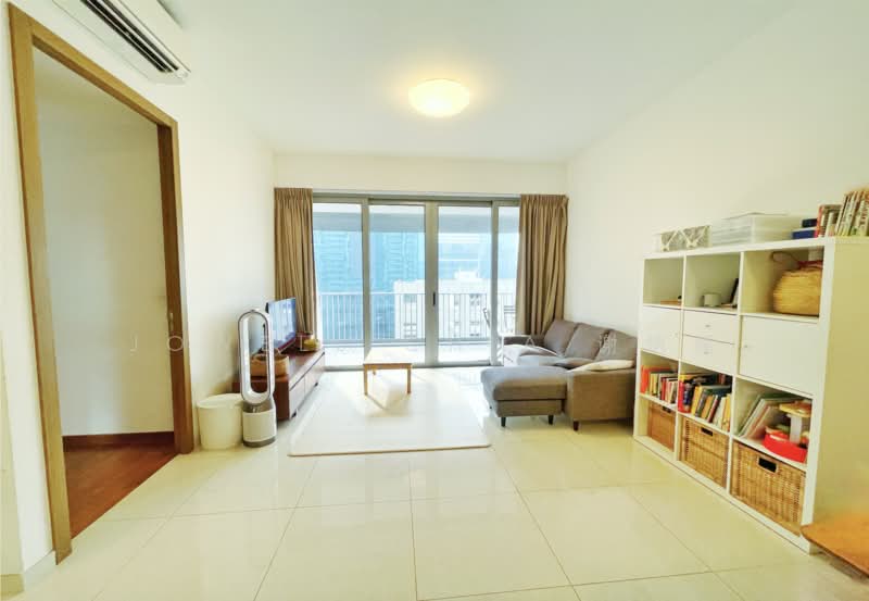 V on Shenton, 5 Shenton Way, 2 Bedrooms, 958 sqft, Condominium For Rent, by Jowell Chia 谢炳耀, 500107409 - Living Room - PropertyGuru.com.sg