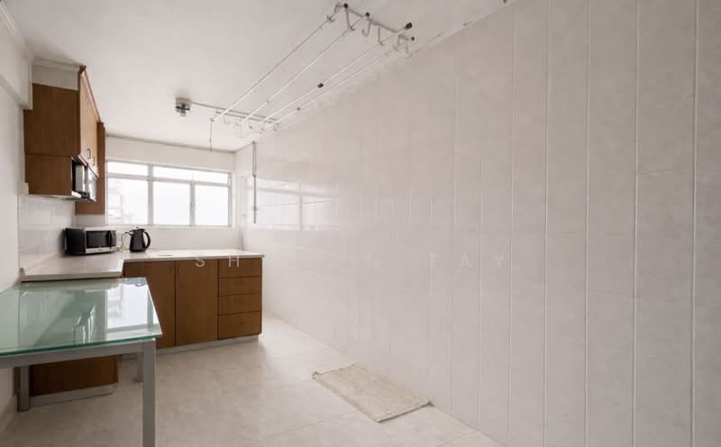 875 Yishun Street 81, 875 Yishun Street 81, 3 Bedrooms, 1,119 sqft, HDB Flat For Sale, by Sharon Tay, 500107423 - Kitchen - PropertyGuru.com.sg