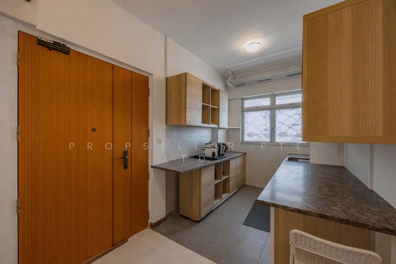 232C Sumang Lane, 232C Sumang Lane, 1 Bedroom, 409 sqft, HDB Flat For Sale, by Kelly Tan, 500107430 - Kitchen - PropertyGuru.com.sg