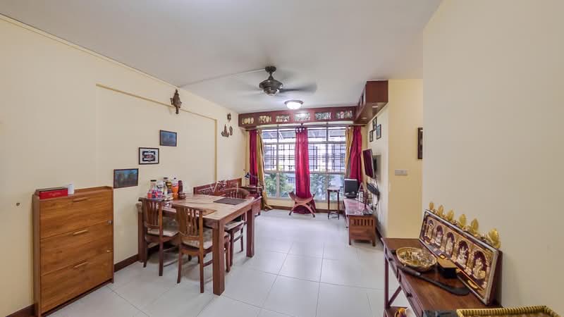 886B Woodlands Drive 50, 886B Woodlands Drive 50, 2 Bedrooms, 721 sqft, HDB Flat For Sale, by Navind Raj, 500107436 - Living Room - PropertyGuru.com.sg