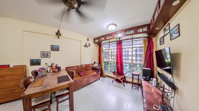 886B Woodlands Drive 50, 886B Woodlands Drive 50, 2 Bedrooms, 721 sqft, HDB Flat For Sale, by Navind Raj, 500107436 - Living Room - PropertyGuru.com.sg