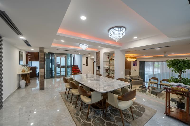 ⭐ $1 MIL UNDER VALUATION, Cheapest & Newest Freehold 3 Storey+Attic Bungalow, >5000 sqft Land D28, , 7 Bedrooms, 14,000 sqft, Detached House For Sale, by Daphne Tan, 500107439 - Dining Room - PropertyGuru.com.sg