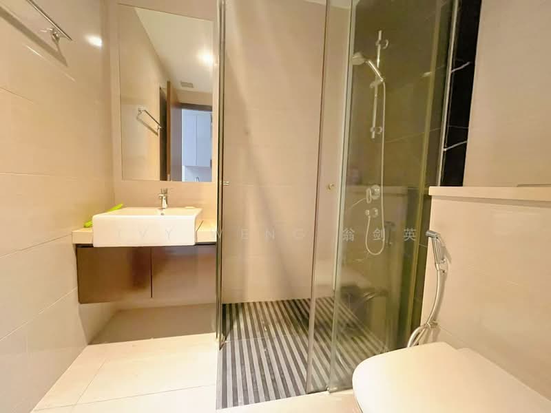 Meridian 38, 38 Lorong M Telok Kurau, 3 Bedrooms, 1,152 sqft, Apartment For Sale, by Ivy Weng 翁剑英, 500107453 - Bathroom - PropertyGuru.com.sg