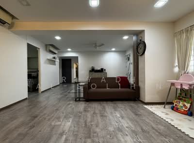 For Sale - 654 Jalan Tenaga