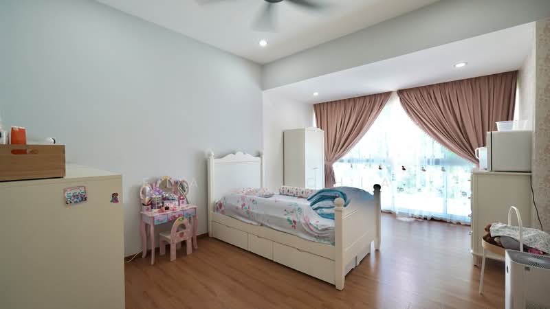 Tai Hwan Garden, Tai Hwan Heights, 5 Bedrooms, 3,600 sqft, Terraced House For Sale, by Elaine Chia, 500107464 - Bedroom - PropertyGuru.com.sg