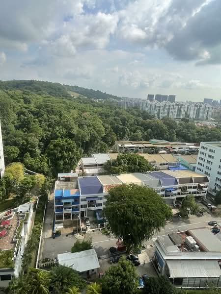 Regent Heights, 50 Bukit Batok East Avenue 5, 3 Bedrooms, 1,163 sqft, Condominium For Sale, by Lin Yiqian, 500107466 - Exterior - PropertyGuru.com.sg