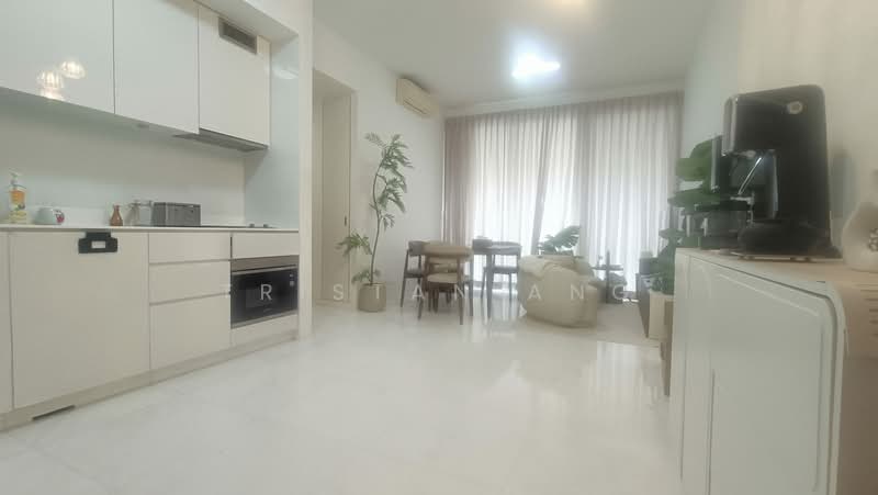 RV Residences, 467 River Valley Road, 2 Bedrooms, 689 sqft, Condominium For Sale, by Tristan Ang, 500107474 - Kitchen - PropertyGuru.com.sg