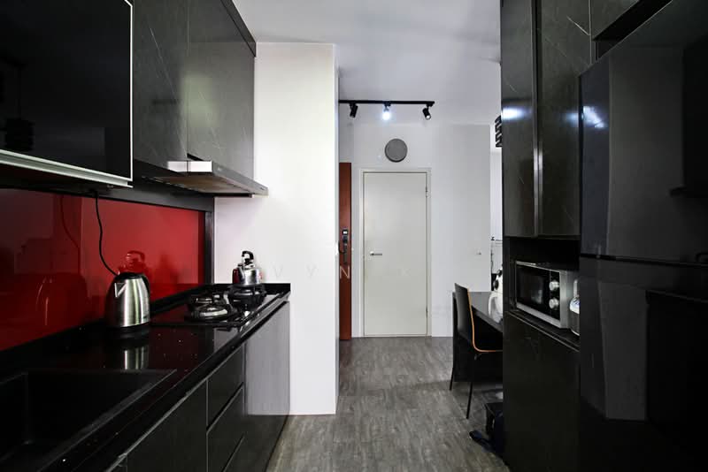 694D Woodlands Drive 62, 694D Woodlands Drive 62, 2 Bedrooms, 732 sqft, HDB Flat For Sale, by Evyn Xu, 500107483 - Kitchen - PropertyGuru.com.sg