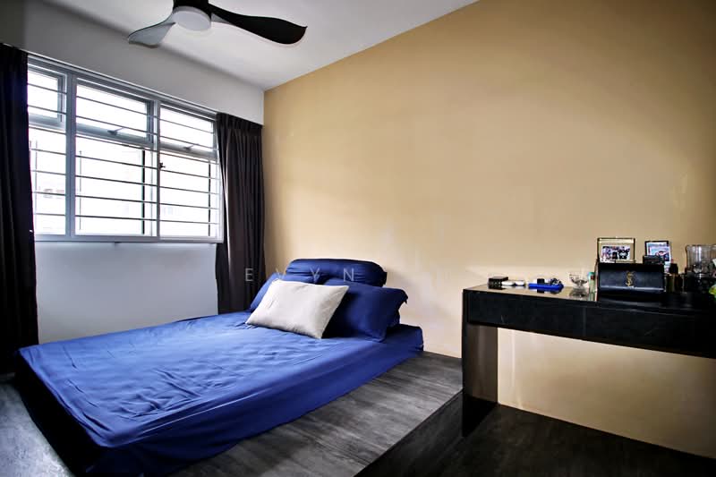 694D Woodlands Drive 62, 694D Woodlands Drive 62, 2 Bedrooms, 732 sqft, HDB Flat For Sale, by Evyn Xu, 500107483 - Bedroom - PropertyGuru.com.sg