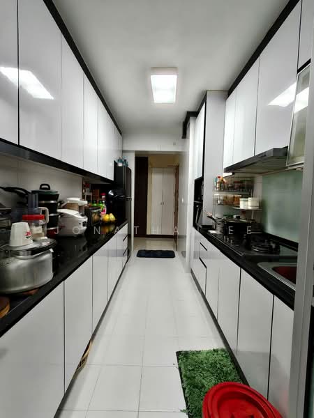 415C Fernvale Link, 415C Fernvale Link, 3 Bedrooms, 936 sqft, HDB Flat For Sale, by Jonathan Ee, 500107485 - Kitchen - PropertyGuru.com.sg