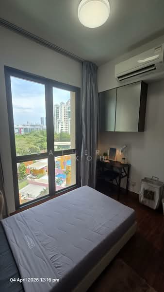 Tanglin View, 150 Prince Charles Crescent, Room Rental, 100 sqft, Condominium For Rent, by Catherine Koh, 500107496 - Bedroom 5 - PropertyGuru.com.sg