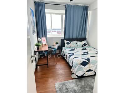 For Rent - The Esparis