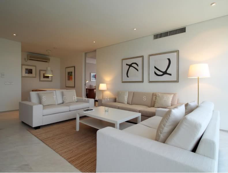 One North Bridge, 1 North Bridge Road, 2 Bedrooms, 1,012 sqft, Apartment For Rent, by Stephanie Seah, 500107513 - Living Room - PropertyGuru.com.sg