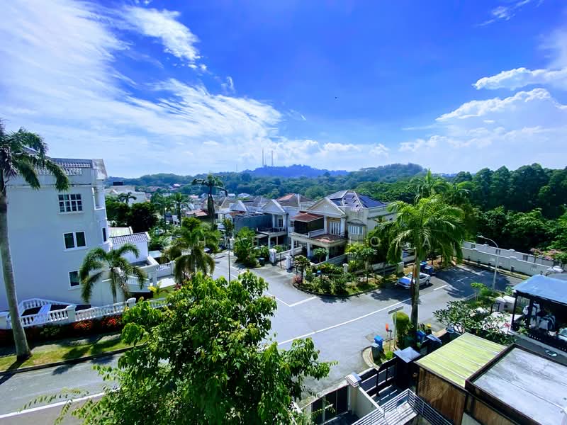Swiss View, Swiss View, 6 Bedrooms, 4,300 sqft, Terraced House For Rent, by Michael Ciola, 500107518 - Exterior - PropertyGuru.com.sg