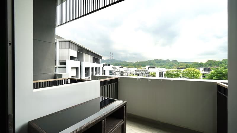 Mayfair Modern, 2 Rifle Range Road, 1 Bedroom, 635 sqft, Condominium For Sale, by Jeffrey Heng, 500107522 - Balcony - PropertyGuru.com.sg