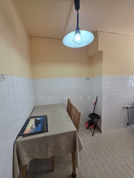 105 Bishan Street 12, 105 Bishan Street 12, 2 Bedrooms, 688 sqft, HDB Flat For Sale, by Sham Misbah, 500107532 - Interior - PropertyGuru.com.sg