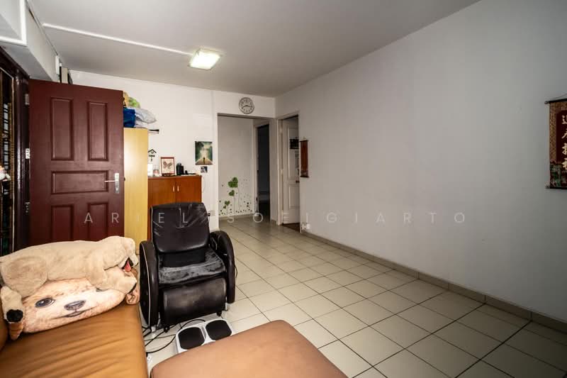 426 Pasir Ris Drive 6, 426 Pasir Ris Drive 6, Room Rental, 125 sqft, HDB Flat For Rent, by Ariel Soeigiarto, 500107533 - Living Room - PropertyGuru.com.sg