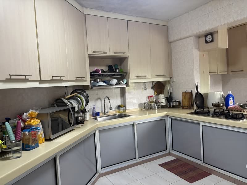 Laguna Park, 5000A Marine Parade Road, 3 Bedrooms, 1,453 sqft, Apartment For Rent, by Swati Shah, 500107542 - Kitchen - PropertyGuru.com.sg