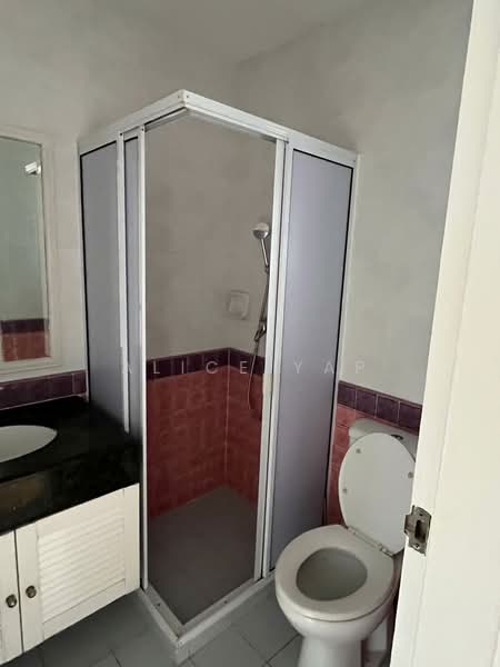 Villa Delle Rose, Taman Nakhoda, 3 Bedrooms, 2,890 sqft, Condominium For Rent, by Alice Yap, 500107583 - Bathroom - PropertyGuru.com.sg