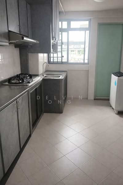 158 Mei Ling Street, 158 Mei Ling Street, 2 Bedrooms, 710 sqft, HDB Flat For Sale, by Delvin Ong, 500107584 - Kitchen - PropertyGuru.com.sg