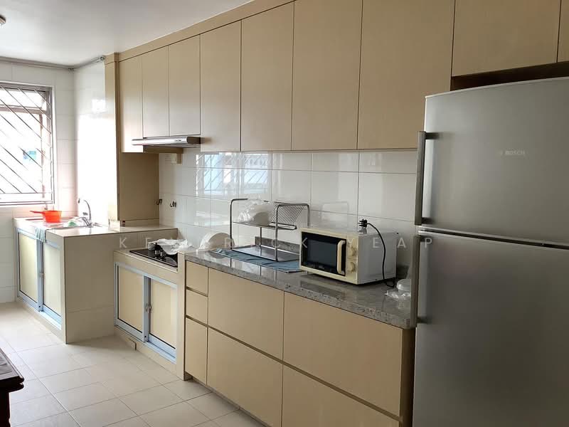 41 Bedok South Road, 41 Bedok South Road, Room Rental, 250 sqft, HDB Flat For Rent, by Kendrick Yeap, 500107586 - Kitchen - PropertyGuru.com.sg