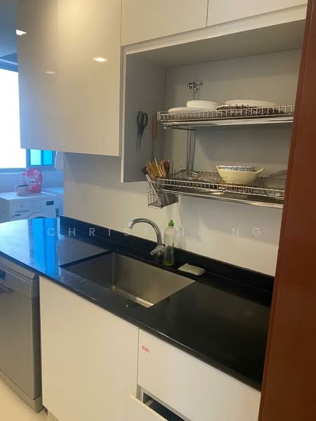 Blue Horizon, 21 West Coast Crescent, 3 Bedrooms, 1,152 sqft, Condominium For Rent, by Christine Ng, 500107589 - Kitchen - PropertyGuru.com.sg