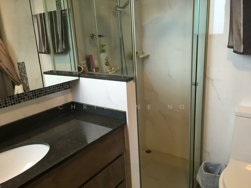 Blue Horizon, 21 West Coast Crescent, 3 Bedrooms, 1,152 sqft, Condominium For Rent, by Christine Ng, 500107589 - Bathroom - PropertyGuru.com.sg