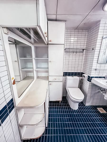 Pine Grove, 1N Pine Grove, 2 Bedrooms, 1,324 sqft, Condominium For Rent, by Mahirah A Mahid, 500107607 - Bathroom - PropertyGuru.com.sg