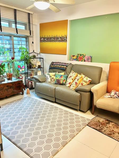 429B Yishun Avenue 11, 429B Yishun Avenue 11, Room Rental, 100 sqft, HDB Flat For Rent, by Christine Low, 500107626 - Living Room - PropertyGuru.com.sg