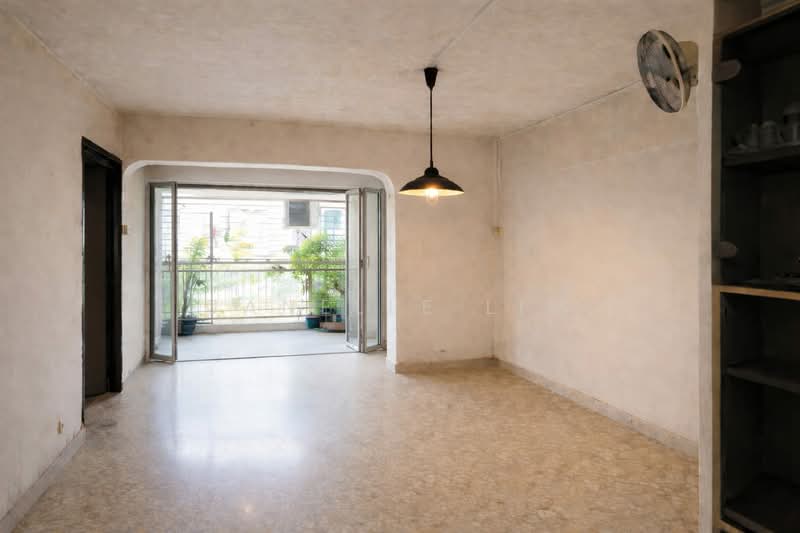 545 Ang Mo Kio Avenue 10, 545 Ang Mo Kio Avenue 10, 3 Bedrooms, 1,270 sqft, HDB Flat For Sale, by Janelle Lim, 500107630 - Balcony - PropertyGuru.com.sg