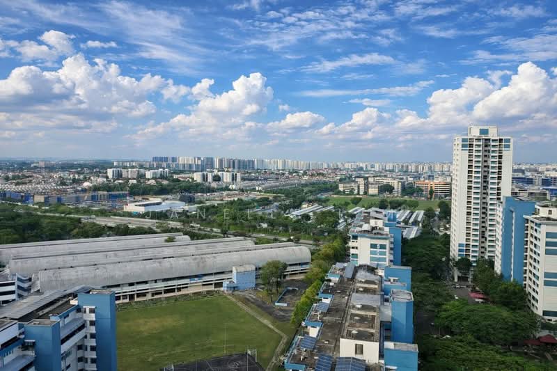 545 Ang Mo Kio Avenue 10, 545 Ang Mo Kio Avenue 10, 3 Bedrooms, 1,270 sqft, HDB Flat For Sale, by Janelle Lim, 500107630 - Exterior - PropertyGuru.com.sg