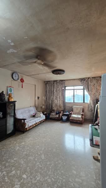 545 Ang Mo Kio Avenue 10, 545 Ang Mo Kio Avenue 10, 3 Bedrooms, 1,270 sqft, HDB Flat For Sale, by Janelle Lim, 500107630 - Living Room - PropertyGuru.com.sg