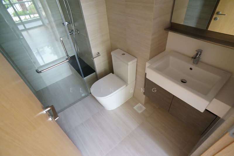 The Creek @ Bukit, 17 Toh Tuck Road, 3 Bedrooms, 1,650 sqft, Condominium For Rent, by Elvin Ang, 500107631 - Bathroom - PropertyGuru.com.sg