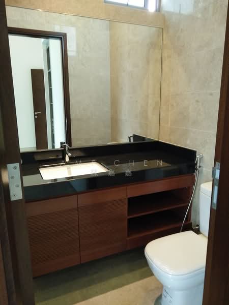 Jalan Nipah, , 6 Bedrooms, 5,570 sqft, Semi-Detached House For Rent, by Ami Chen 陳嘉嘉, 500107649 - Bathroom - PropertyGuru.com.sg