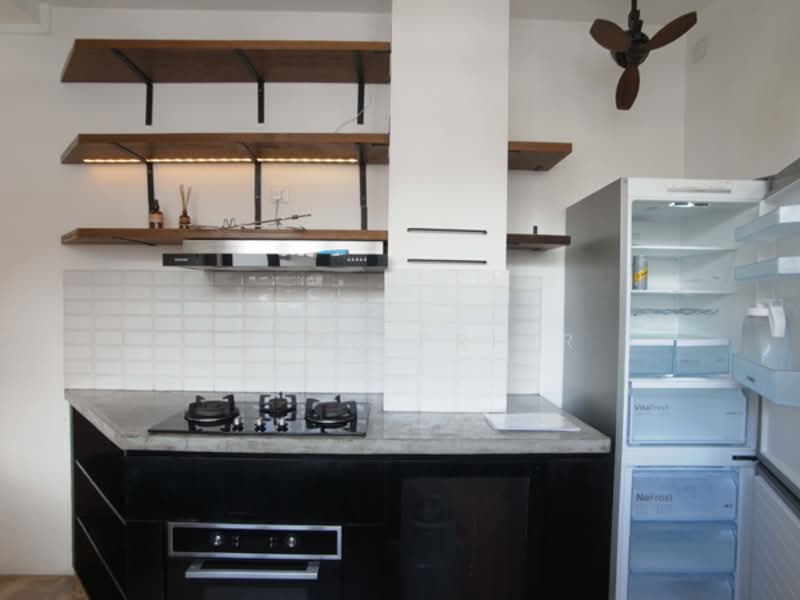 The Upper House Loft, Nearby Sing Avenue, Farrer Road, 2 Bedrooms, 1,750 sqft, Walk-up Apartment For Rent, by Susan Prior, 500107654 - Kitchen - PropertyGuru.com.sg