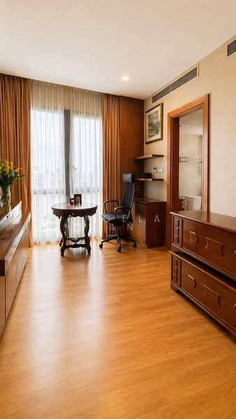 Ardmore Park, 15 Ardmore Park, 4 Bedrooms, 2,885 sqft, Condominium For Sale, by Angela Tan, 500107659 - Study - PropertyGuru.com.sg